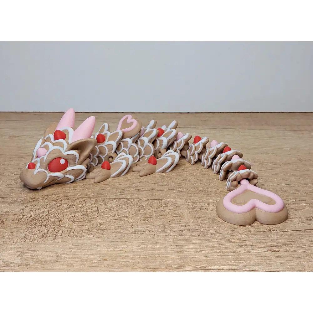 Heart Cookie Dragon - 31 cm lang - 11 cm breit - 6 cm hoch - voll beweglich - Desgin von Cinderwing - Drache